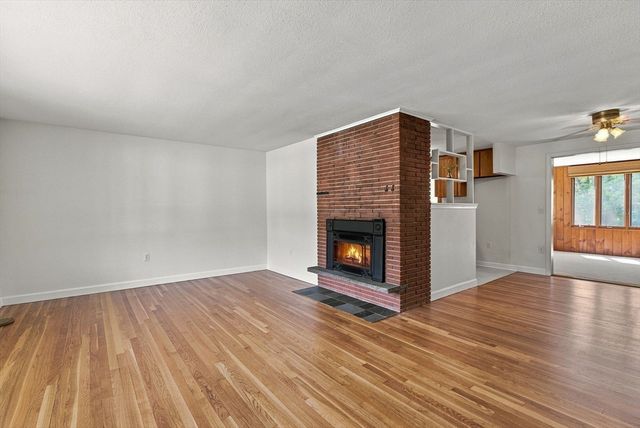 19 Champlain Dr, Hudson, MA 01749