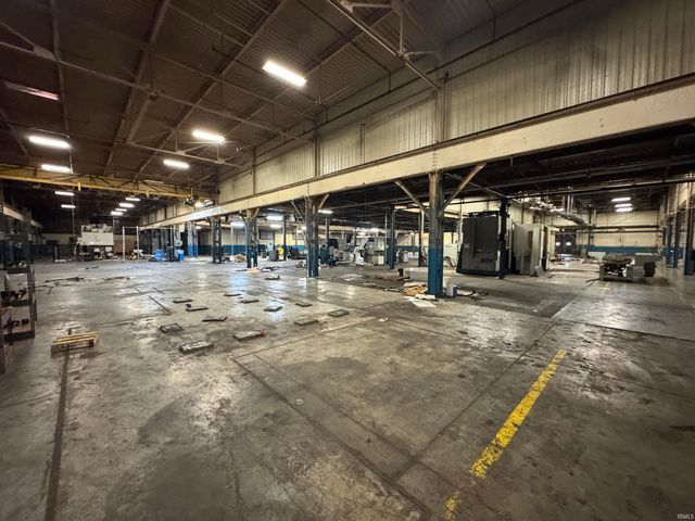 1200 W Linden Avenue, Logansport, IN 46967