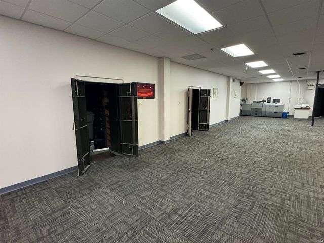 1200 W Linden Avenue, Logansport, IN 46967