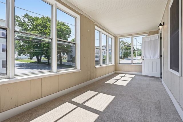 94 Summit 2, Clinton, MA 01510