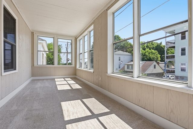 94 Summit 2, Clinton, MA 01510