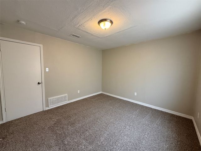 831 Courtland Place, Mesquite, TX 75150