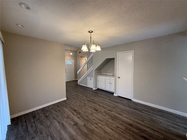 831 Courtland Place, Mesquite, TX 75150