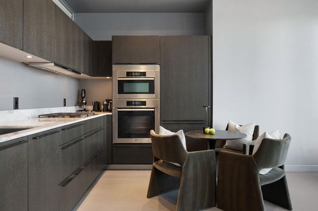 210 Lavaca ST 2809, Austin, TX 78701