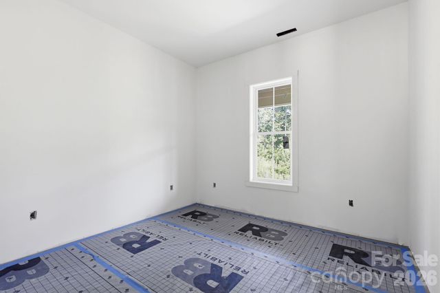 5762 Jeremiah Court, Hickory, NC 28601