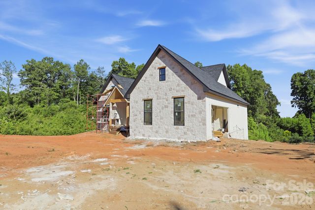 5762 Jeremiah Court, Hickory, NC 28601