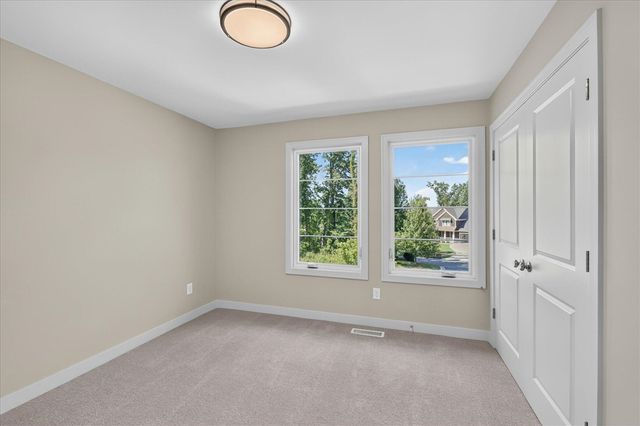 8605 Brighten Trail, Mattawan, MI 49071