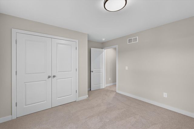 8605 Brighten Trail, Mattawan, MI 49071