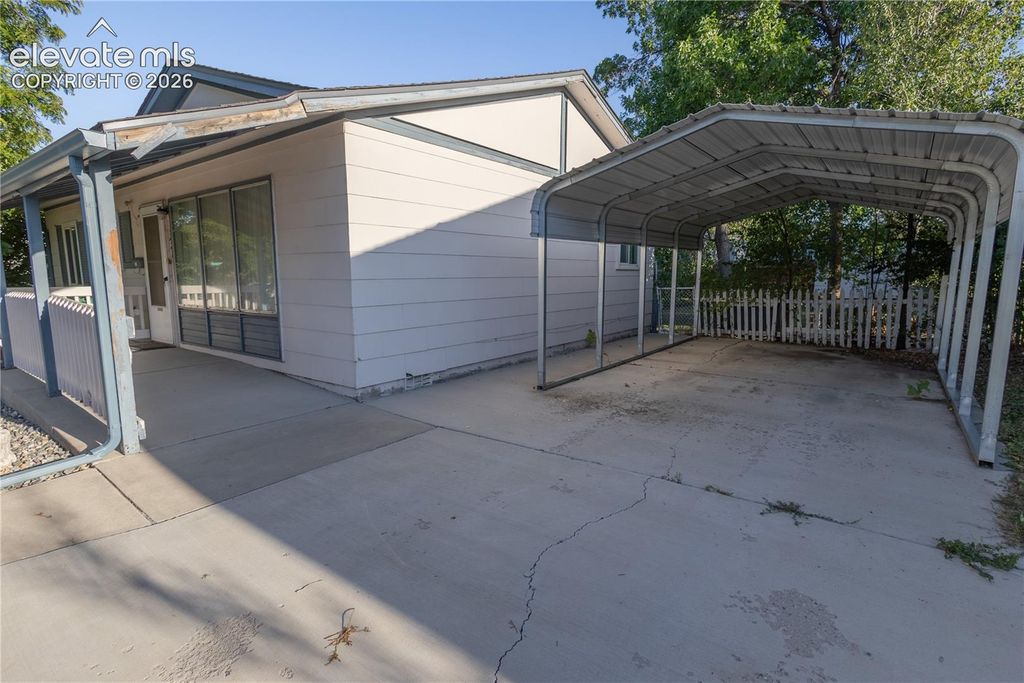 1221 Rockwood Avenue, Colorado Springs, CO 80905 — photo 2