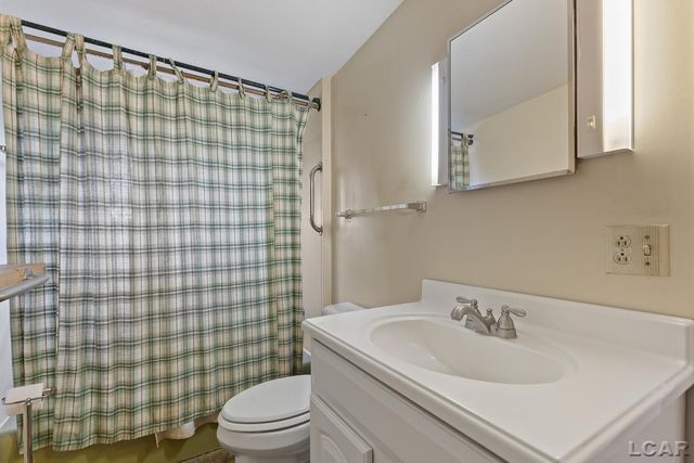 8720 Sharon Hollow Road, Manchester, MI 48158
