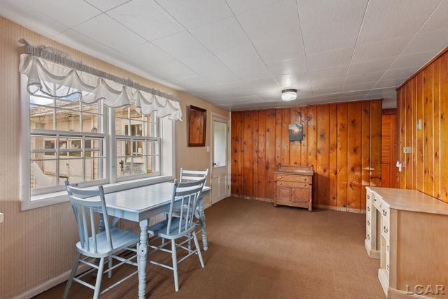 8720 Sharon Hollow Road, Manchester, MI 48158