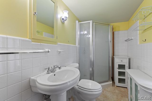 8720 Sharon Hollow Road, Manchester, MI 48158