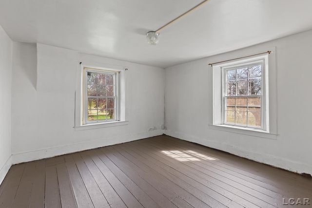 8720 Sharon Hollow Road, Manchester, MI 48158