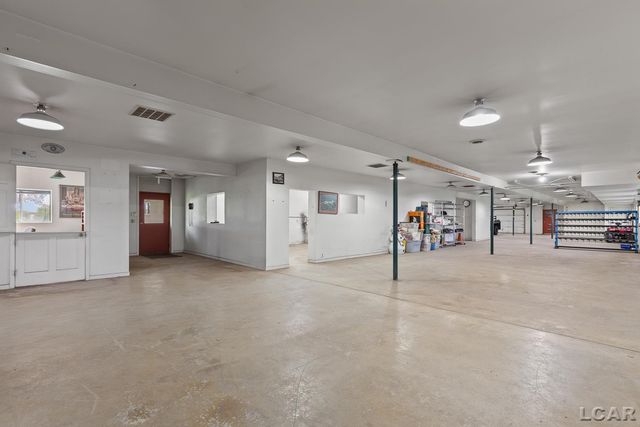 8720 Sharon Hollow Road, Manchester, MI 48158