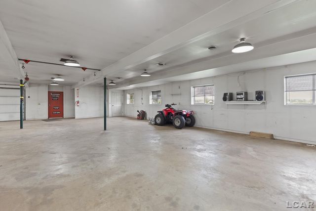 8720 Sharon Hollow Road, Manchester, MI 48158
