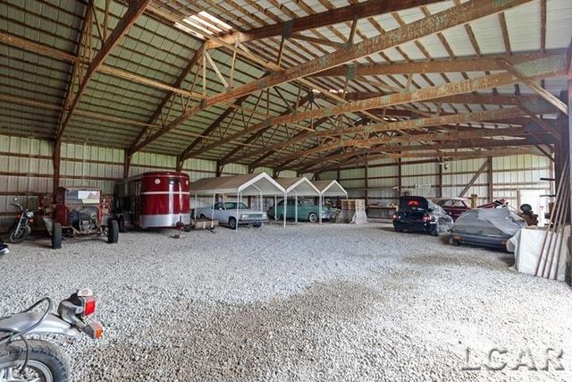 8720 Sharon Hollow Road, Manchester, MI 48158