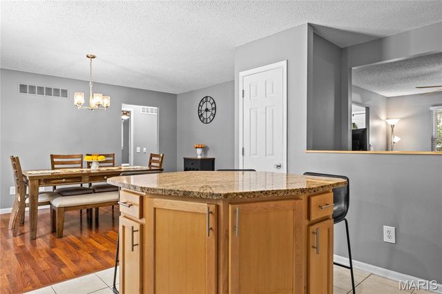 1115 Shadowoak Drive, Ballwin, MO 63021