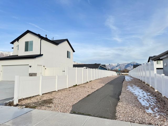 3194 N 3450 W, Plain City, UT 84404
