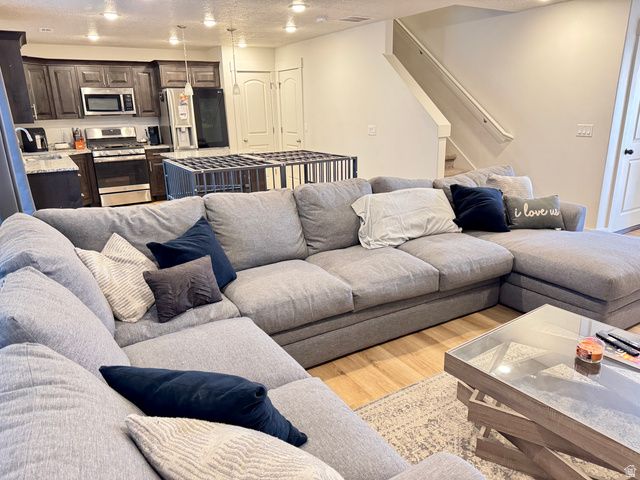 3194 N 3450 W, Plain City, UT 84404