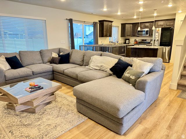 3194 N 3450 W, Plain City, UT 84404