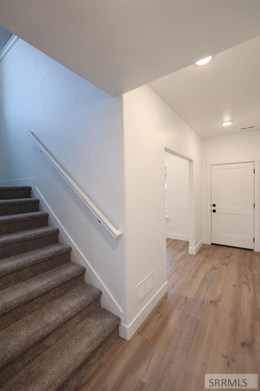 Image 8 of property listing at 2354 W 550 S, Rexburg, ID 83440