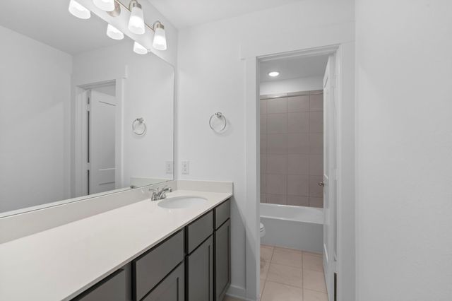 225 Sandhill Grove Trail, Waller, TX 77484