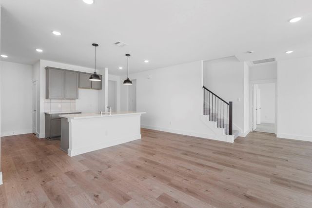 225 Sandhill Grove Trail, Waller, TX 77484