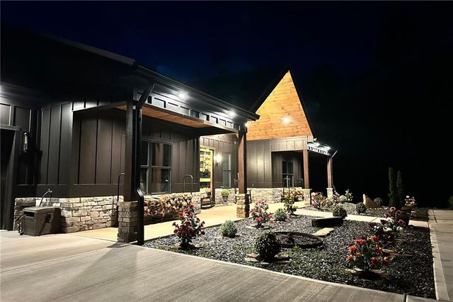 736 Town Creek Church Road, Talking Rock, GA 30175