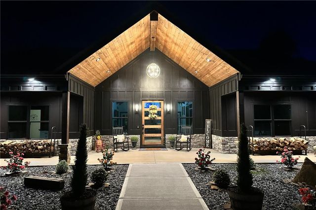 736 Town Creek Church Road, Talking Rock, GA 30175