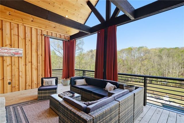 736 Town Creek Church Road, Talking Rock, GA 30175