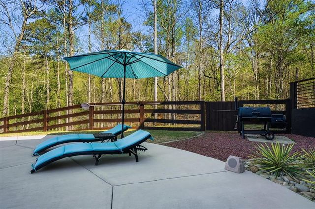 736 Town Creek Church Road, Talking Rock, GA 30175