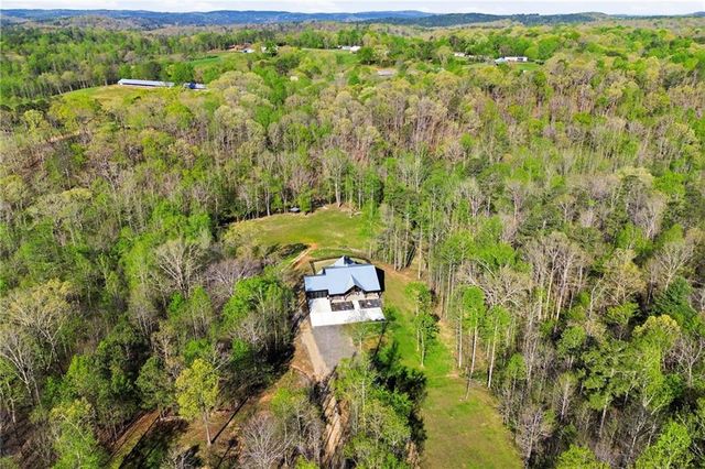 736 Town Creek Church Road, Talking Rock, GA 30175