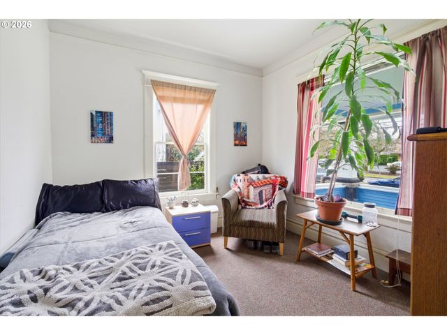 335 Se BAKER St, Mc Minnville, OR 97128