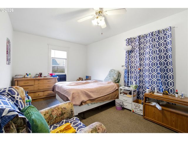 335 Se BAKER St, Mc Minnville, OR 97128