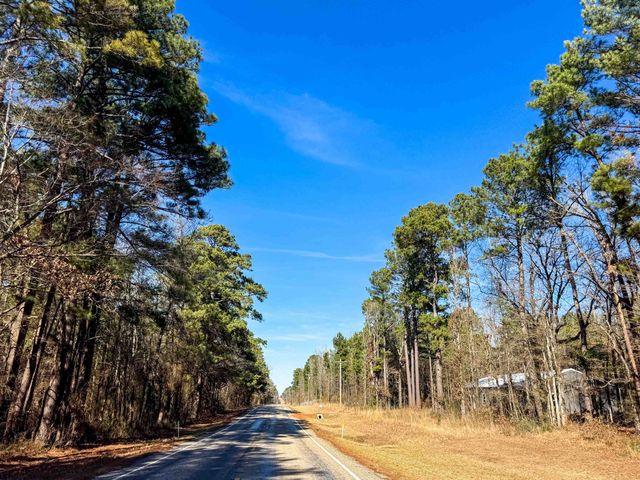 8282 Farm Market 134, Karnack, TX 75661