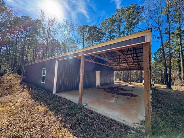 8282 Farm Market 134, Karnack, TX 75661