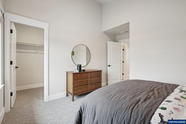 708 Magnolia Av, Woodburn, OR 97071