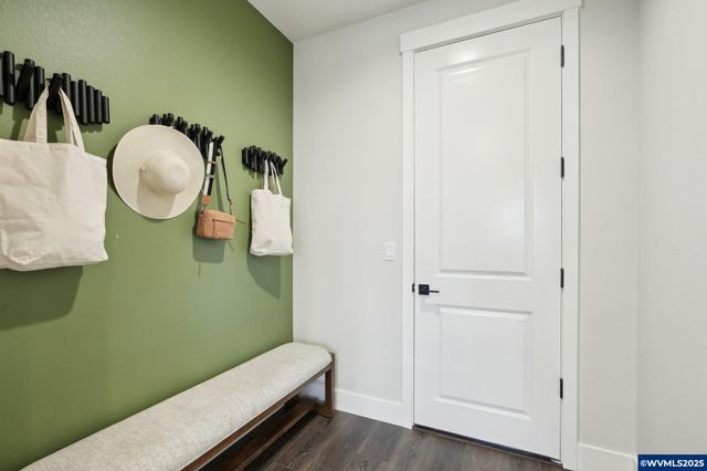 708 Magnolia Av, Woodburn, OR 97071