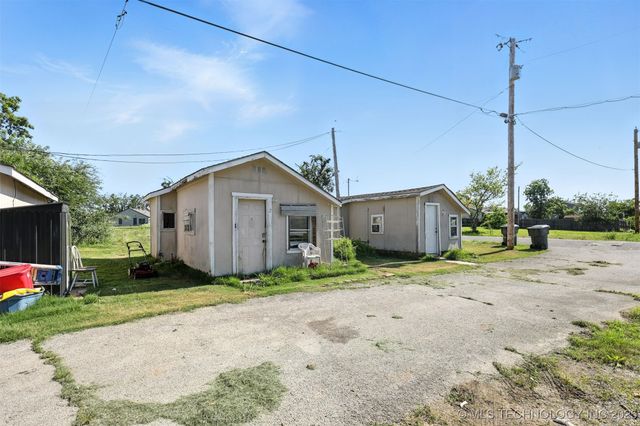 507 S Maryland Avenue, Claremore, OK 74017