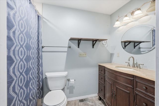 6900 Pleasant Creek Road, Rogue River, OR 97537