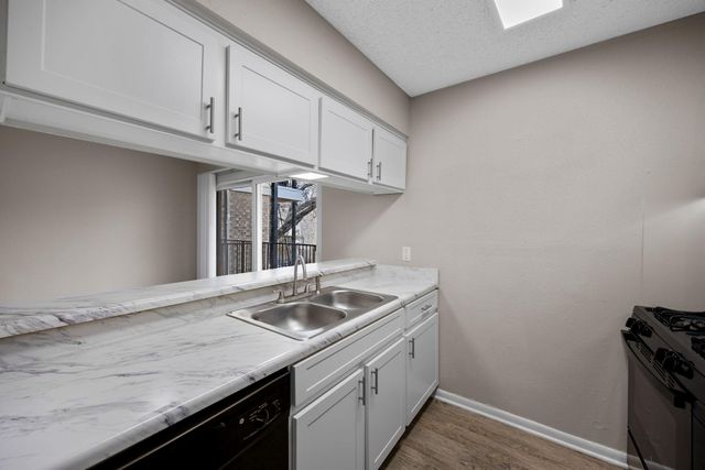 8810 Tallwood Drive 082, Austin, TX 78759