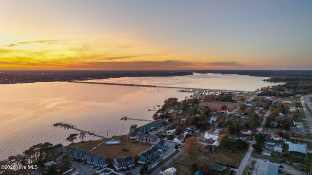 513 N A Street, Bridgeton, NC 28519