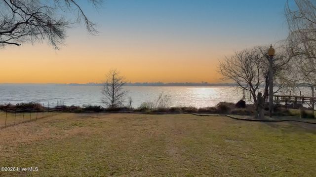 513 N A Street, Bridgeton, NC 28519