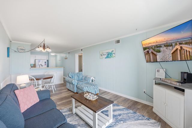 613 Ocean Blvd. S H2, North Myrtle Beach, SC 29582