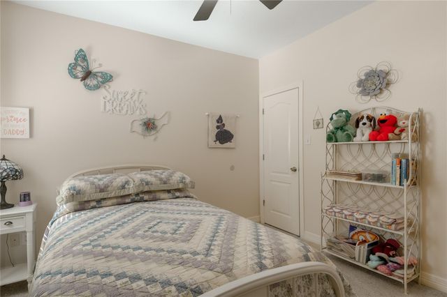 2023 E Lake Drive, Huntsville, TX 77340