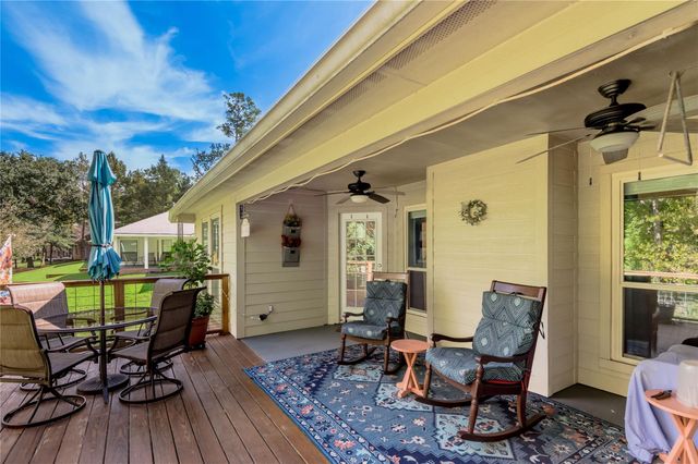 2023 E Lake Drive, Huntsville, TX 77340