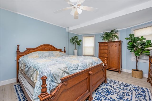 38 Wall Street, Farmingdale, NY 11735