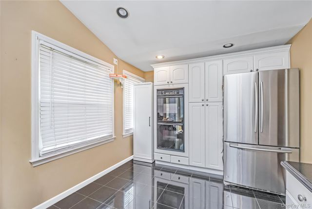 38 Wall Street, Farmingdale, NY 11735