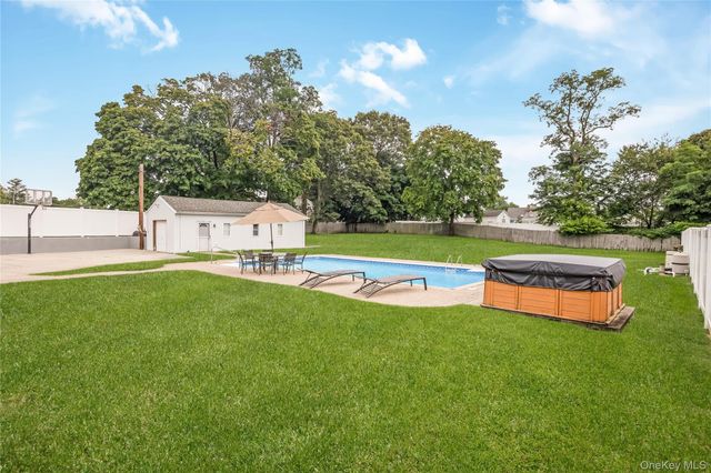 38 Wall Street, Farmingdale, NY 11735