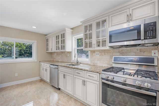 38 Wall Street, Farmingdale, NY 11735